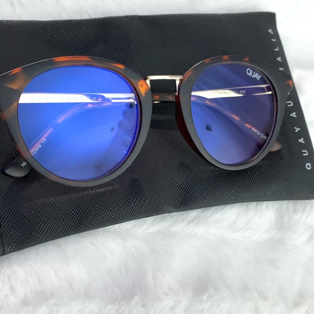 QUAY TORTOISE GOTTA RUN BLUE LIGHT GLASSES
